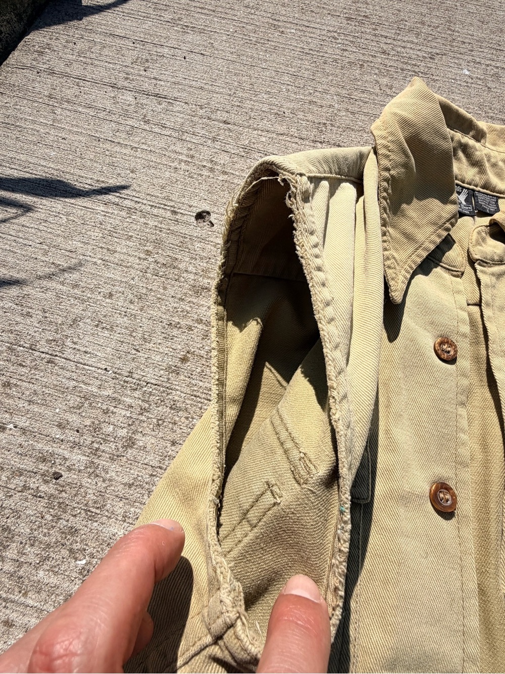 Vintage SEARS “hands off” tan vest size S made I. Hong Kong quality - Picture 9 of 16